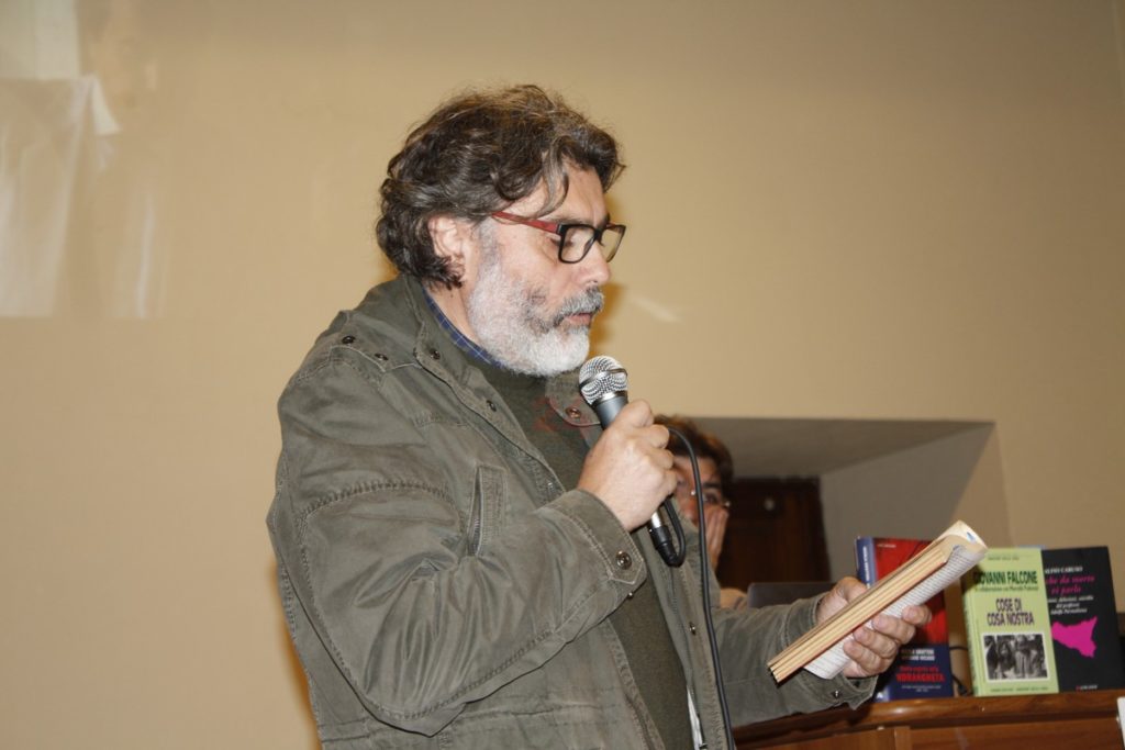 citt%C3%A0pertalibri16-1024x683 La mafia raccontata dai libri nel convegno del movimento Città Aperta all’Oasi del Libro