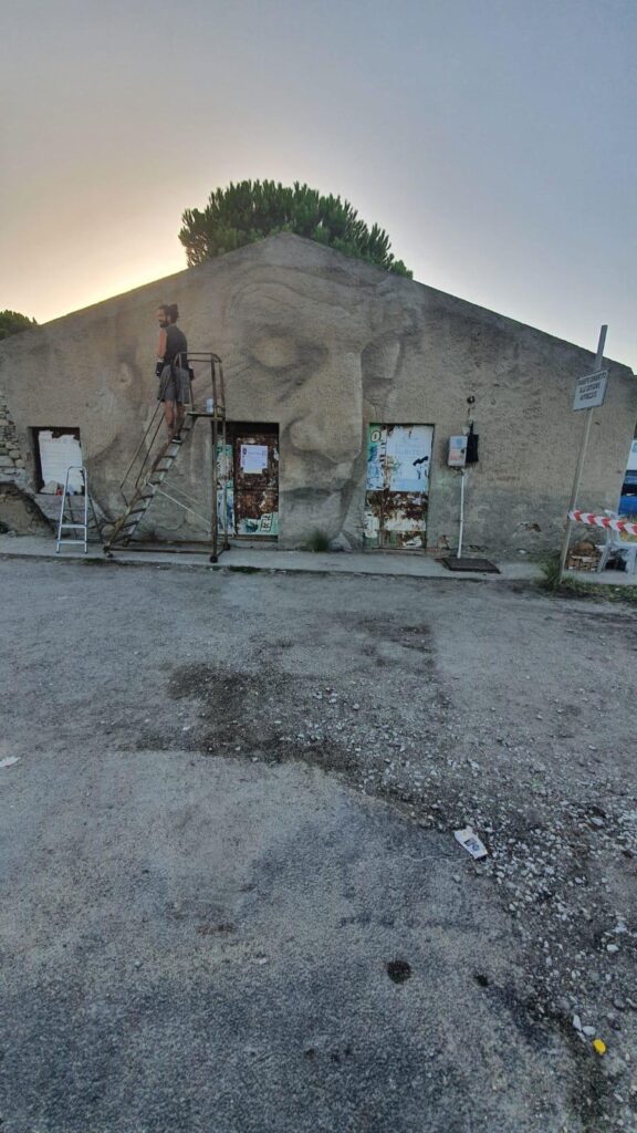WhatsApp-Image-2020-09-06-at-14.37.54-576x1024 Oliveri, al via la prima edizione delle residenze di arte pubblica