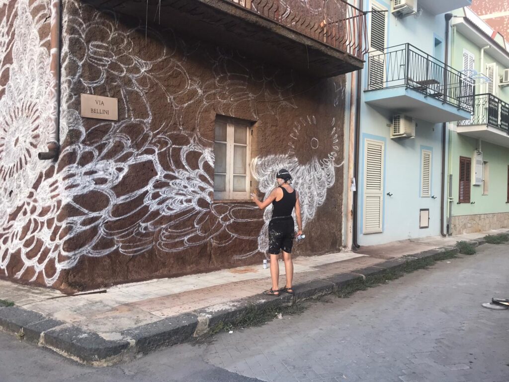 WhatsApp-Image-2020-09-06-at-14.37.55-1024x768 Oliveri, al via la prima edizione delle residenze di arte pubblica