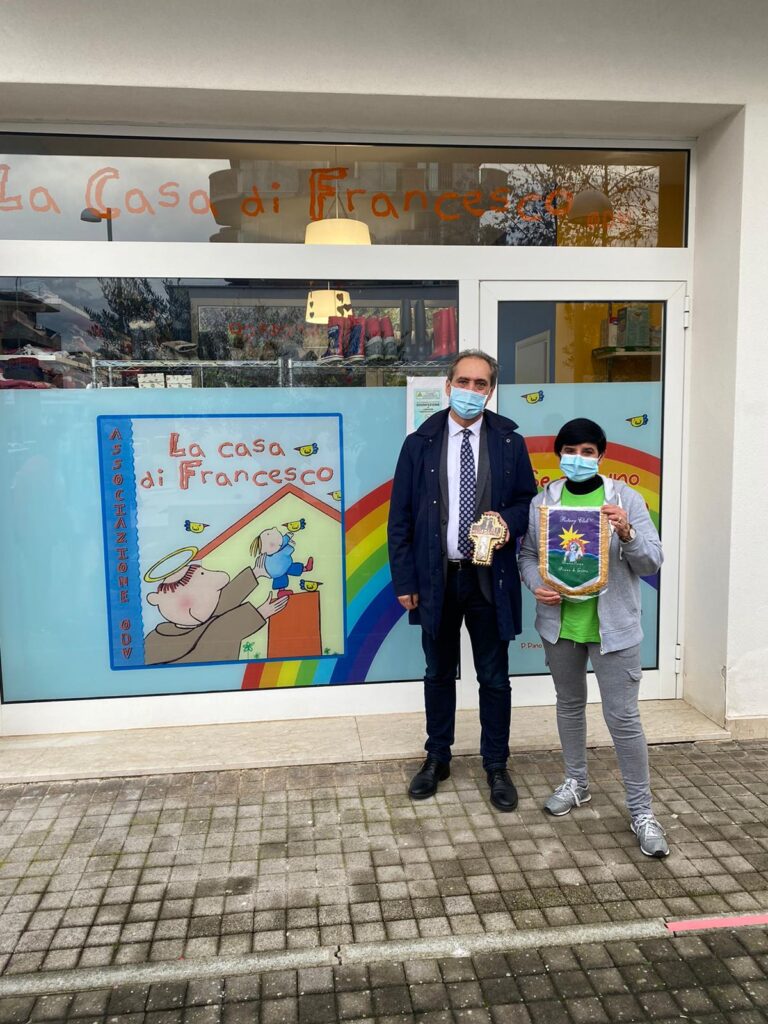 WhatsApp-Image-2020-12-15-at-20.44.07-1-768x1024 Barcellona, il Rotary Club dona un buono di 1000 euro per l’acquisto di latte in polvere