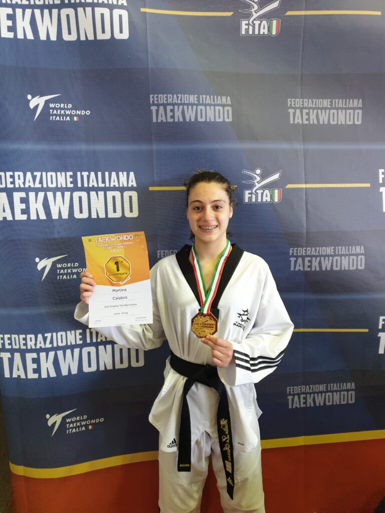 24-768x1024 Taekwondo, la barcellonese Martina Calabrò campionessa d’Italia juniores￼