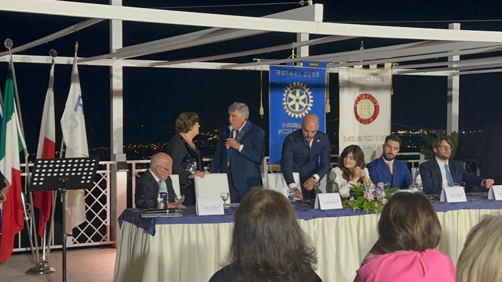 Rotary-2024-48-1024x576 Rotary e RotarAct Barcellona, nominati i nuovi presidenti: Luigi De Luca e Giuseppe Citraro