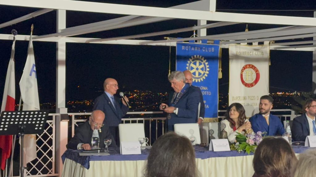 Rotary-2024-49-1024x576 Rotary e RotarAct Barcellona, nominati i nuovi presidenti: Luigi De Luca e Giuseppe Citraro