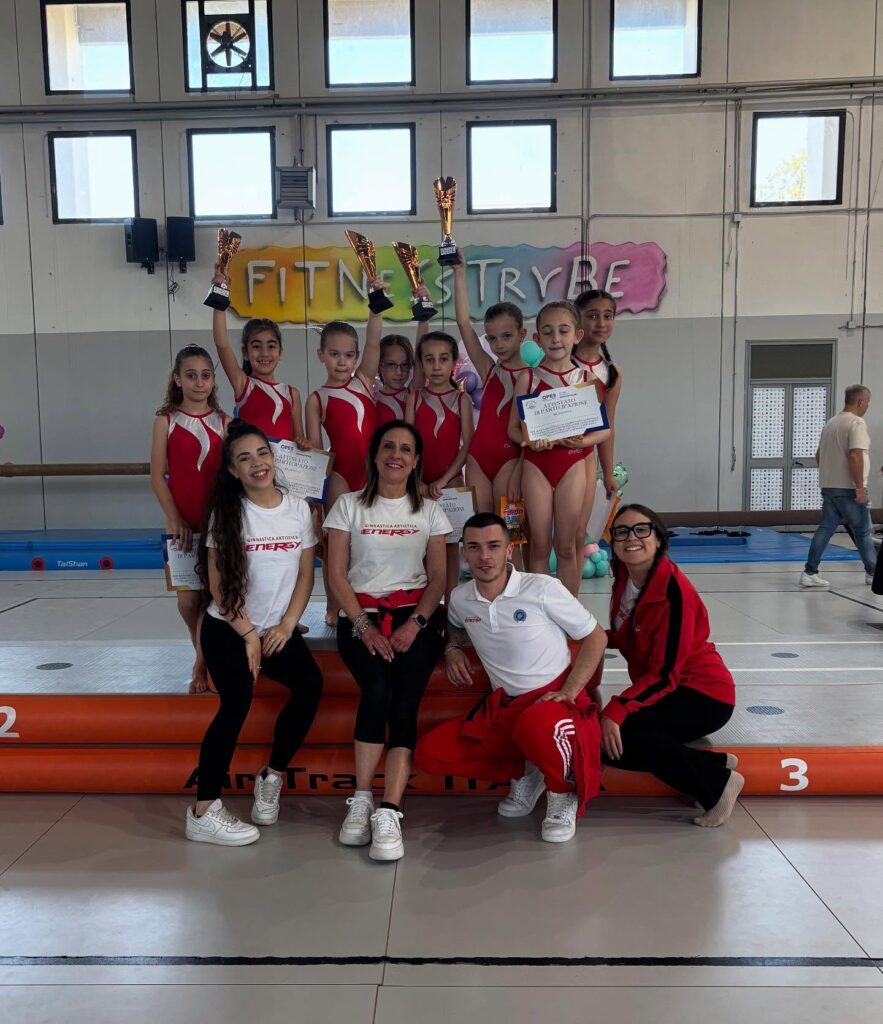 500532288_18226648462289605_420916201144832744_n-883x1024 I successi dell'ASD Energy di Barcellona alla Finale Nazionale di ginnastica artistica