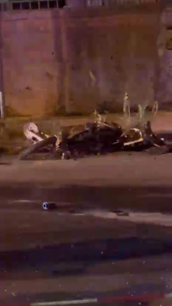 Foto-incidente-mortale-1-578x1024 Scontro in via Kennedy: muoiono sul colpo due diciassettenni