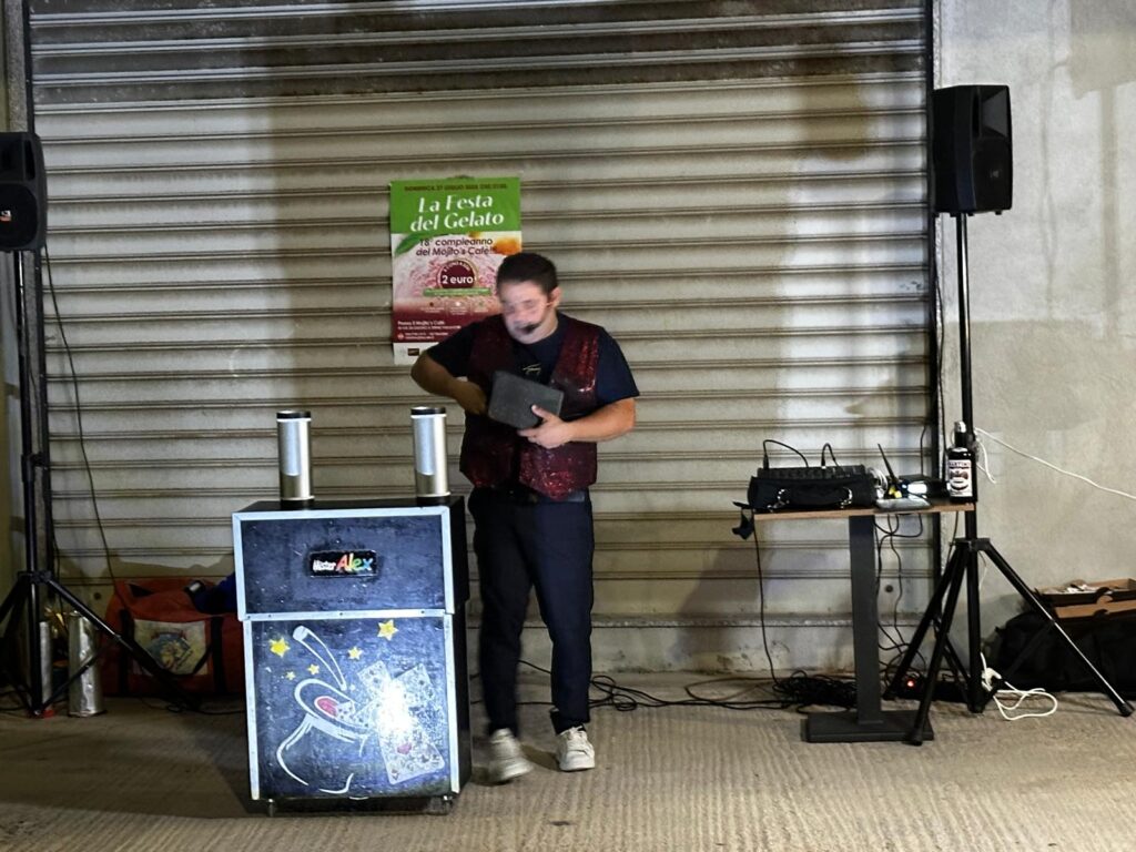 WhatsApp-Image-2025-07-28-at-10.22.58-4-1024x768 Successo travolgente per il Mojito’s Cafè: oltre mille alla “Festa del Gelato” per i 18 anni del locale di Terme Vigliatore