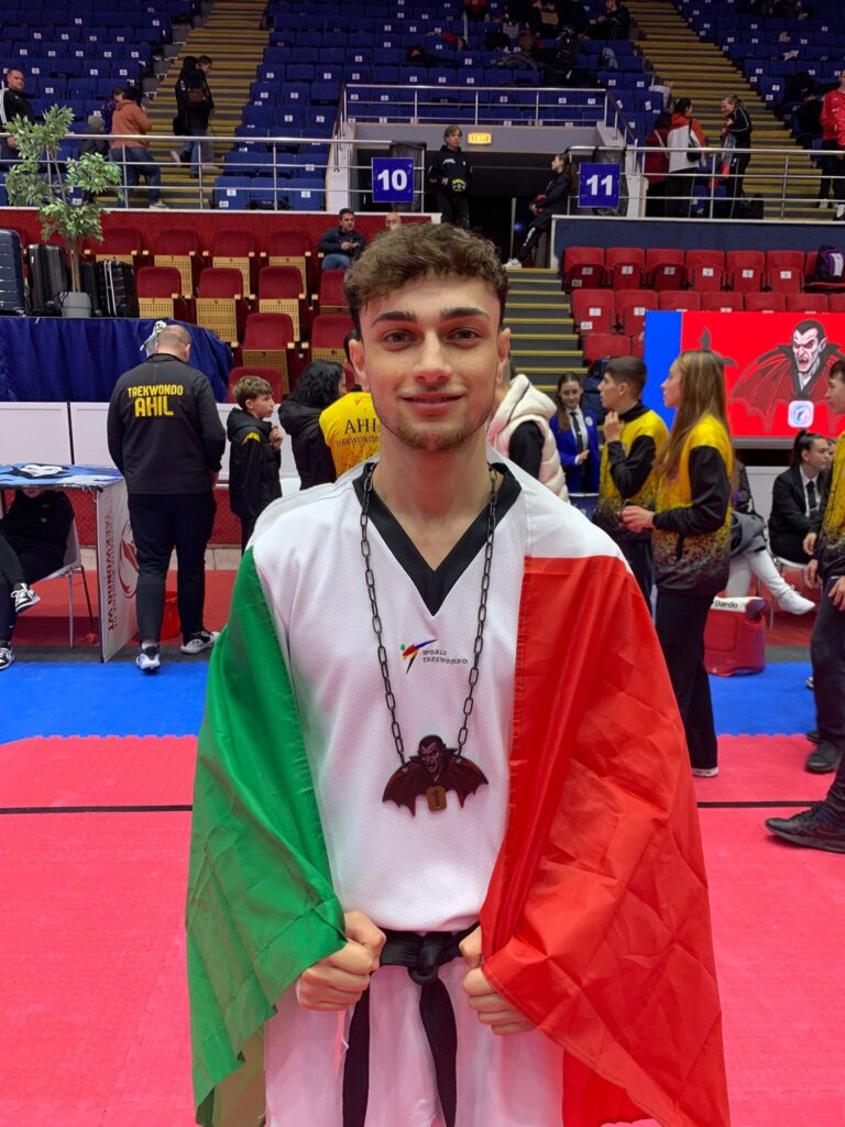 Giuseppe-Foti-4-768x1024 Barcellona, taekwondo: oro per Giuseppe Foti al Dracula Open di Bucarest