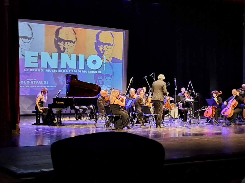 20251221_184008-1024x768 Successo per il concerto che ha celebrato Ennio Morricone al Teatro Mandanici